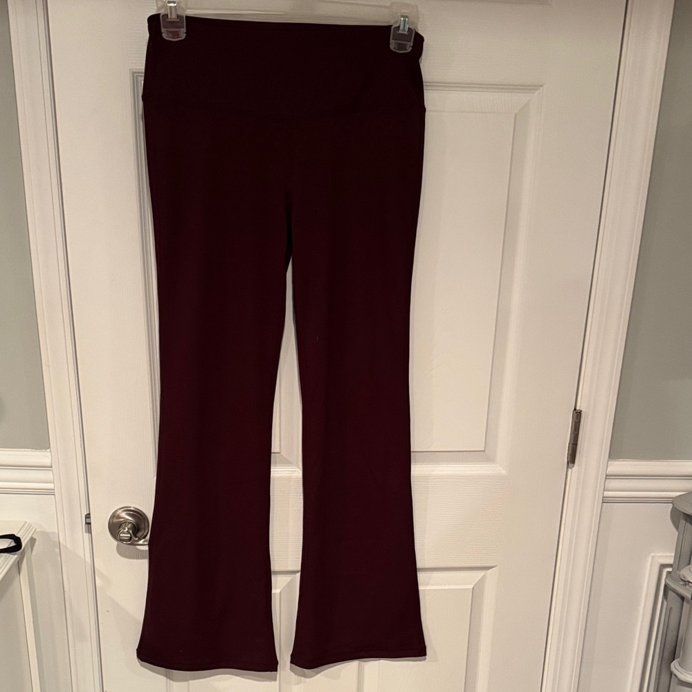 32 Degrees Women's Boot Cut Pants in Dark Burgundy